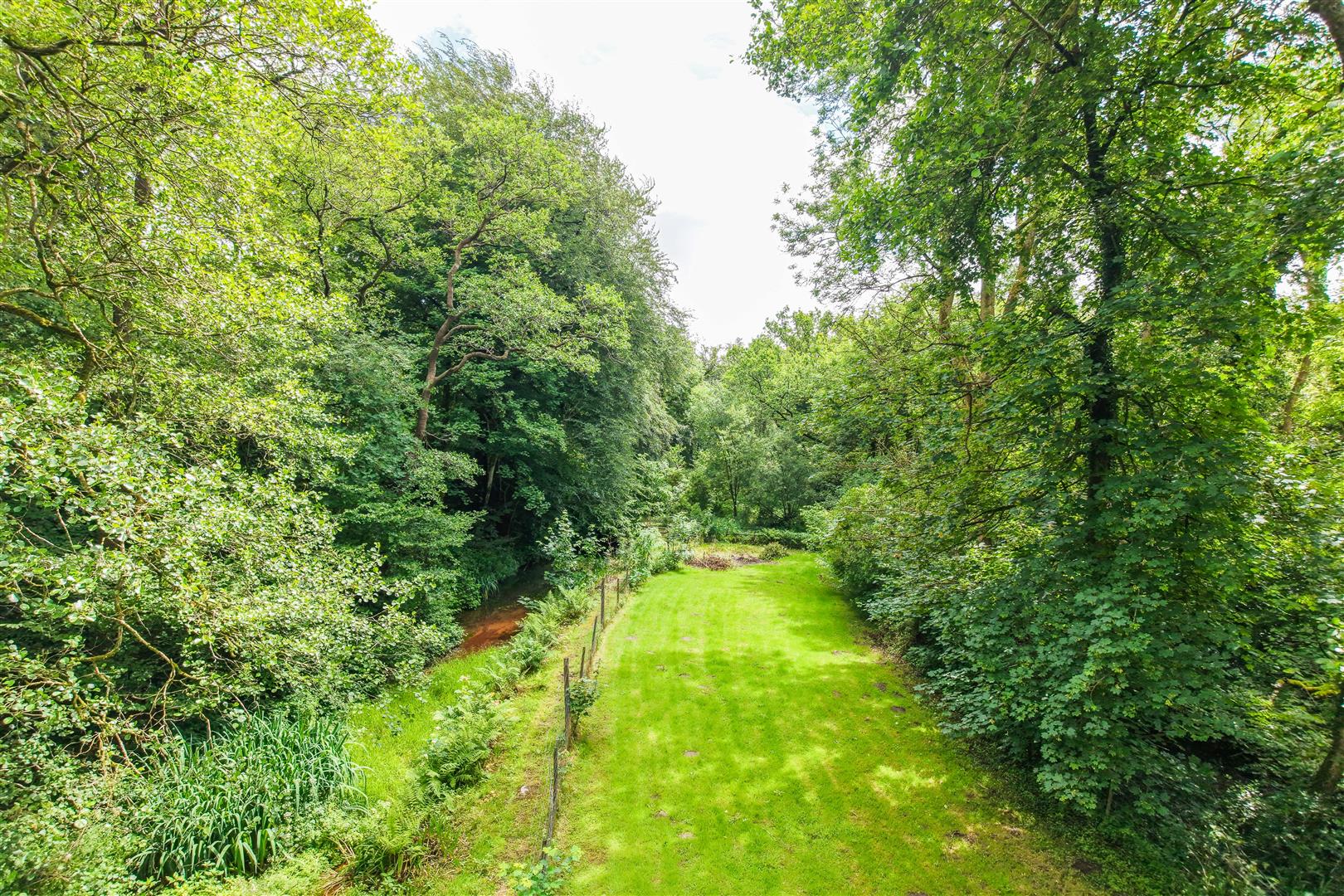 Esgaroth Parc, Llantrisant, Pontyclun CF72 8LQ